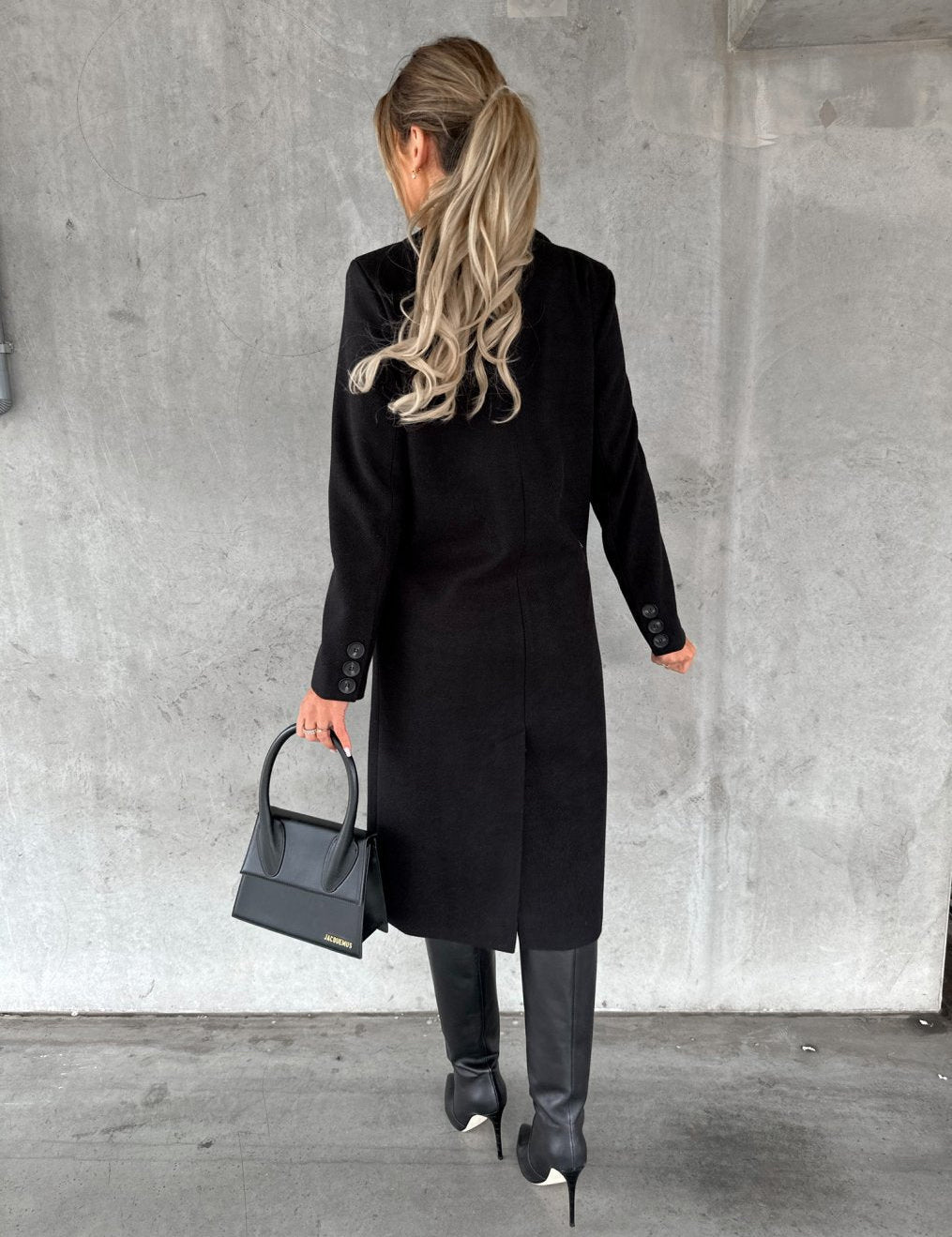 Jolie – Zeitloser langer Mantel – Bild 3