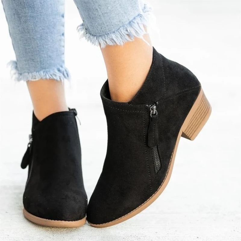 Capucine | Wasserdichte niedrige Stiefeletten aus Veloursimitat