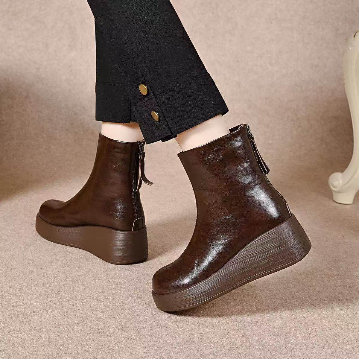 Solange | Gefütterte Keilstiefeletten aus Leder