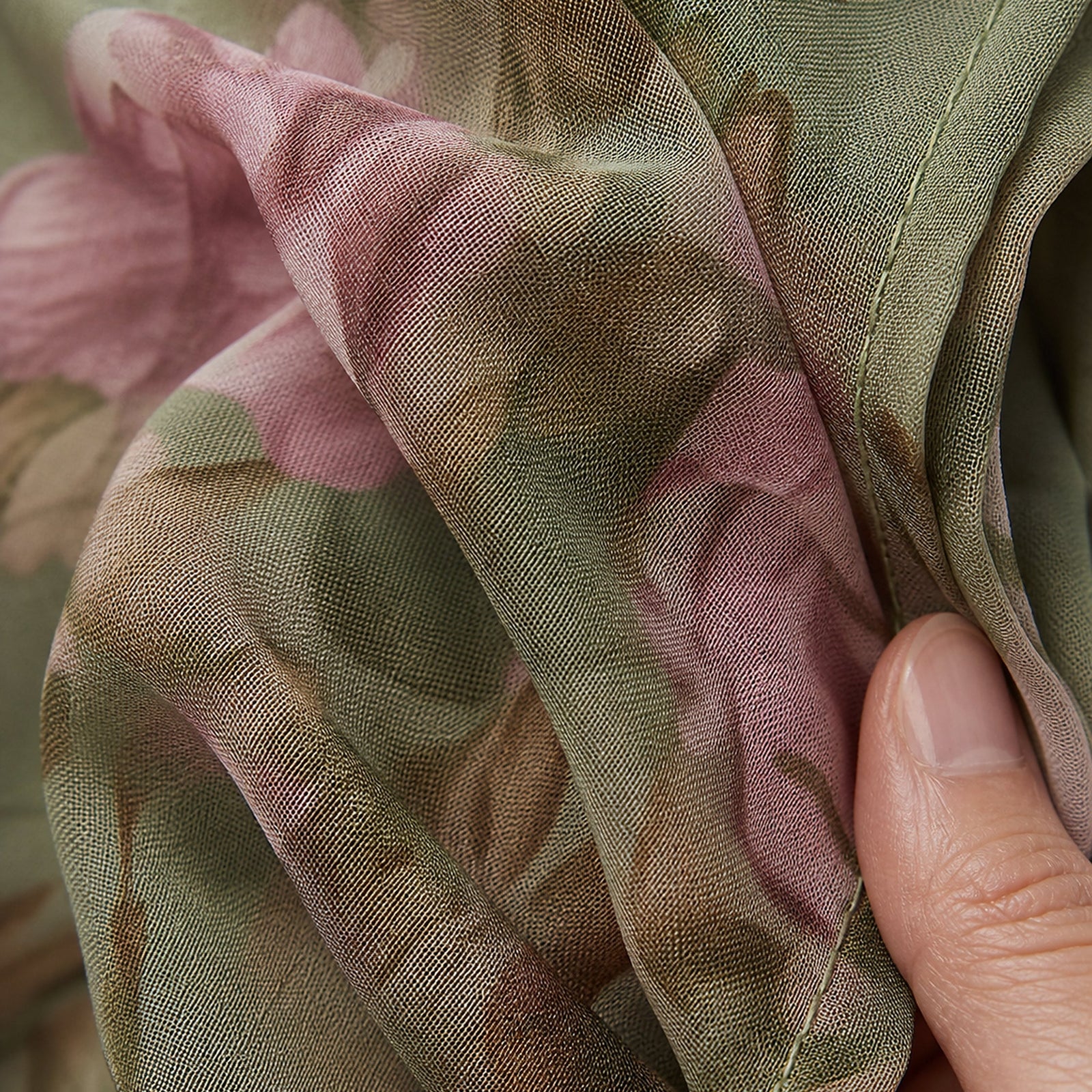 Mirelle rochie midi florală - detaliu țesătură