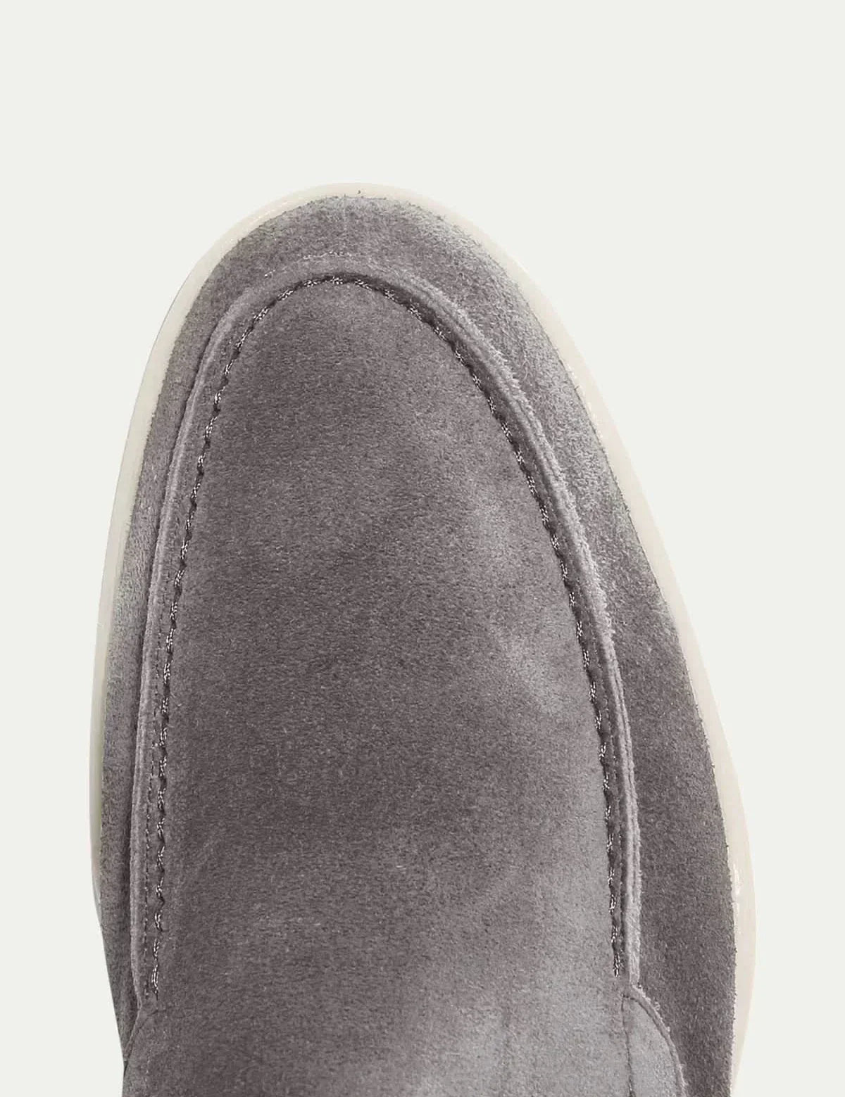 Cristian-George – Klassische graue Wildleder-Slipper – Bild 3