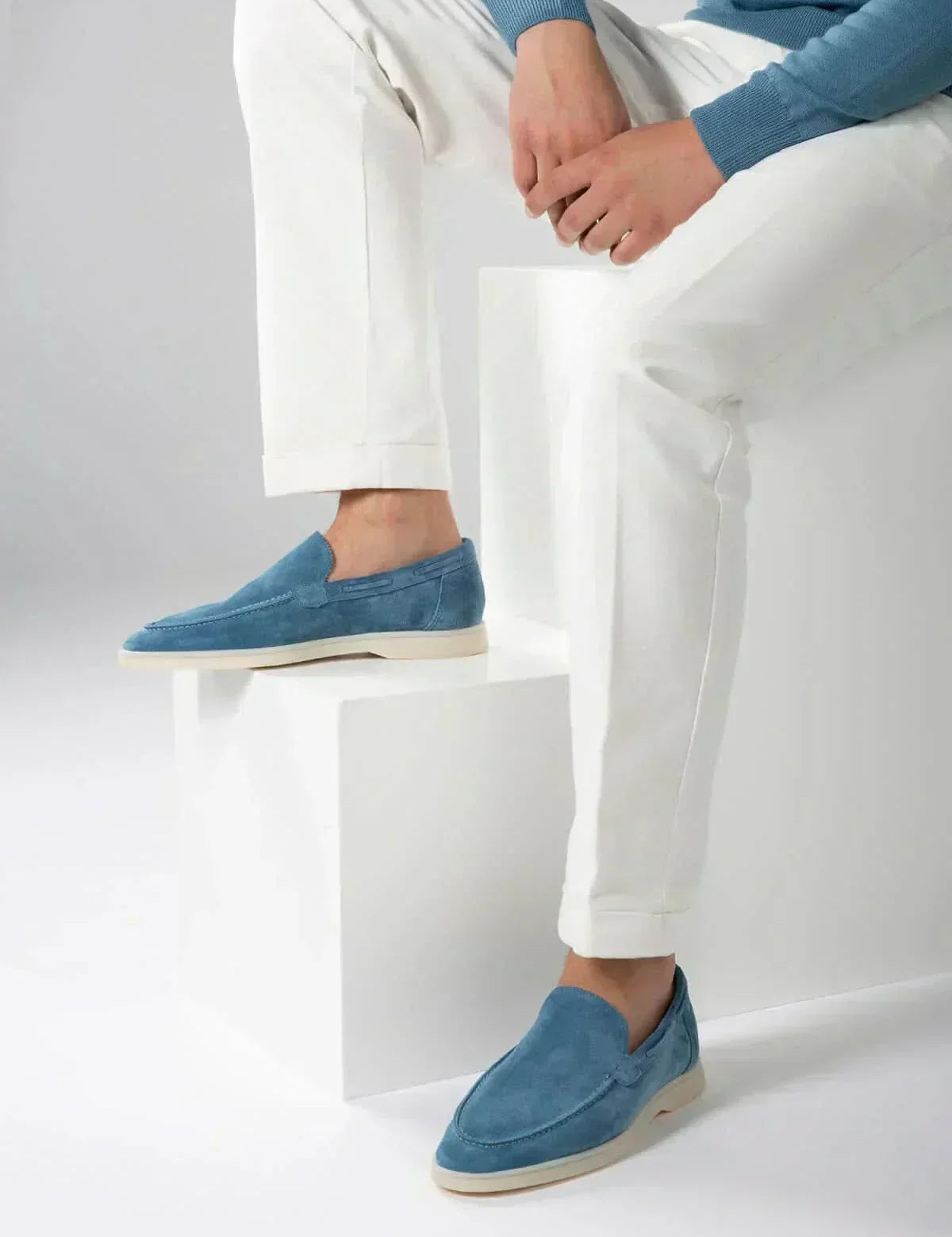 Catalin-Adrian – Klassische Mokassins aus blauem Veloursleder – Bild 3