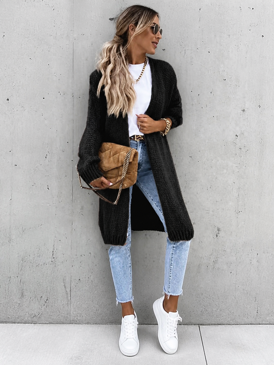Oana cardigan lung negru, vedere frontală integrală