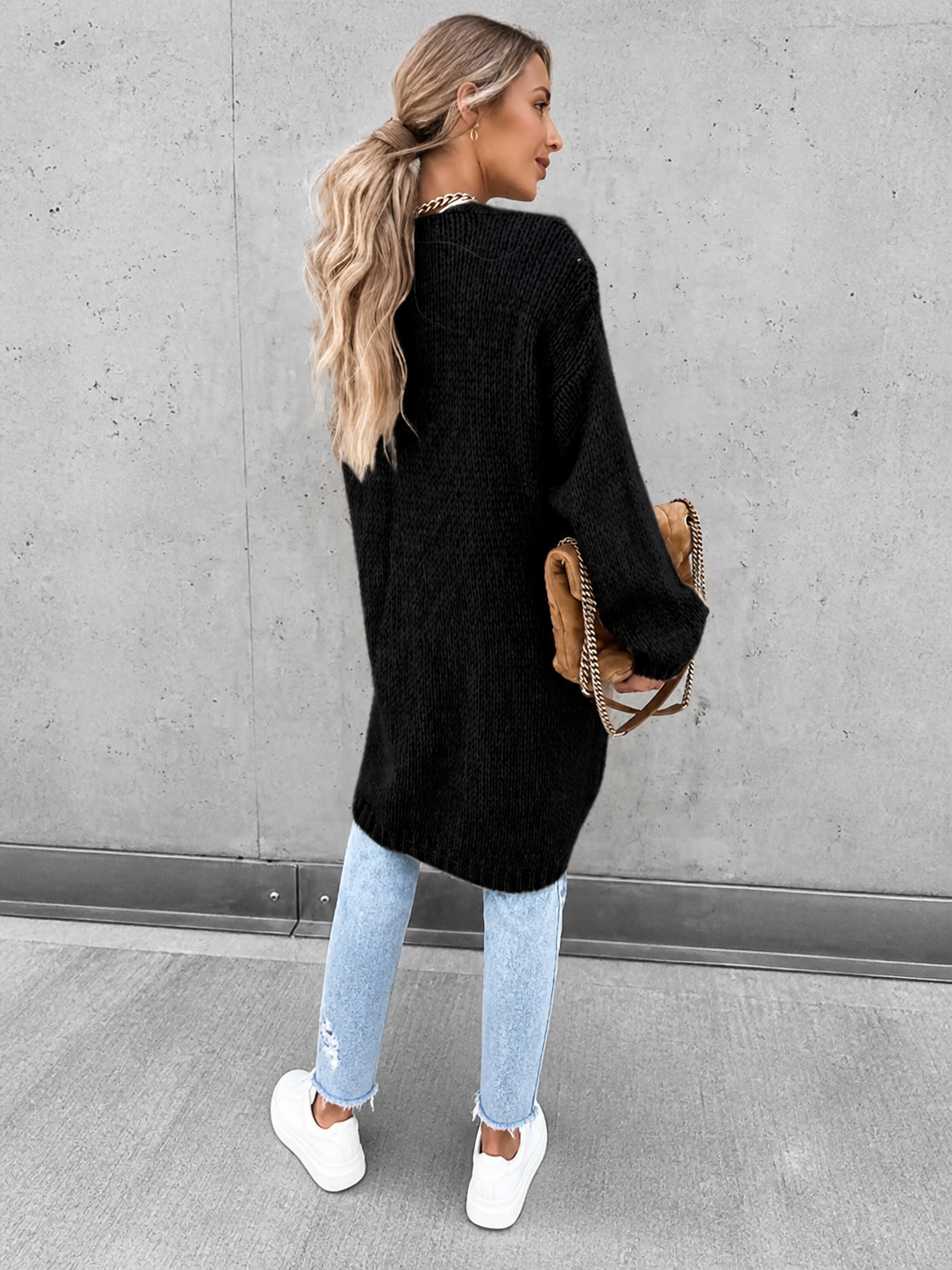 Oana cardigan lung negru, detaliu din spate