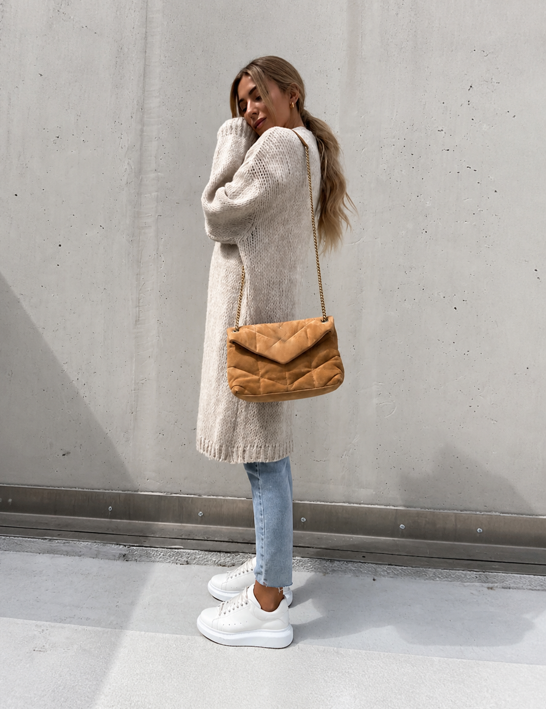 Oana – Klassischer vielseitiger langer Cardigan – Bild 3