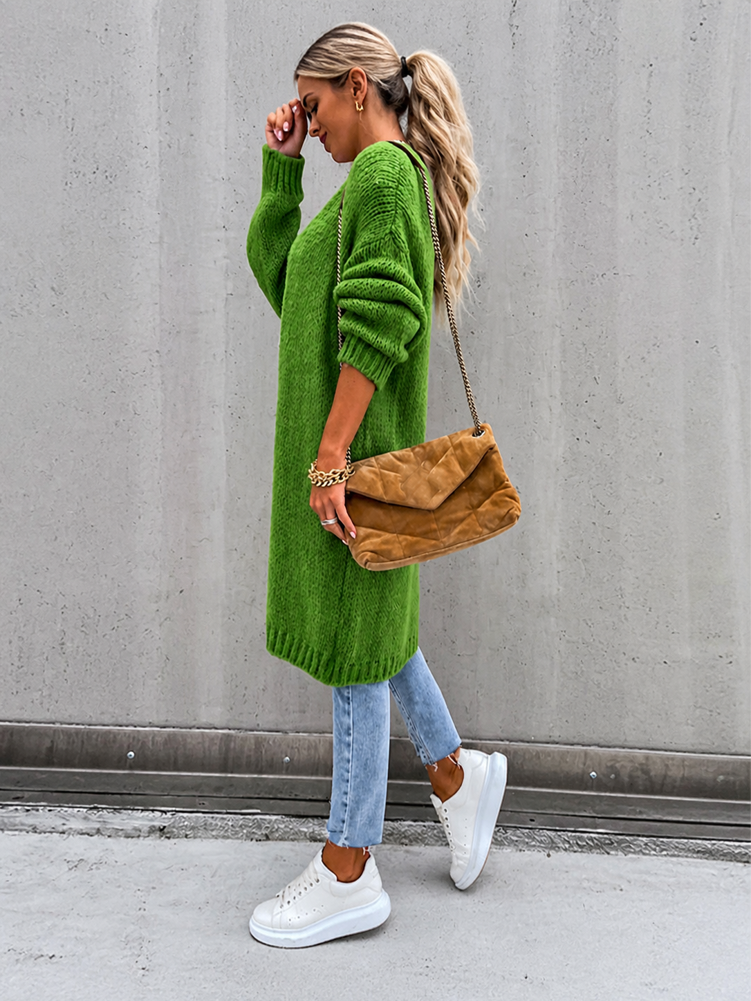Oana cardigan lung verde, vedere laterală